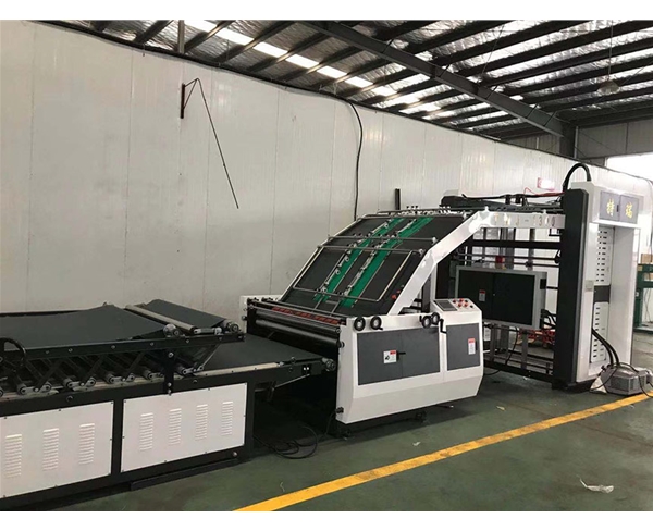 紙箱生(sheng)産車間