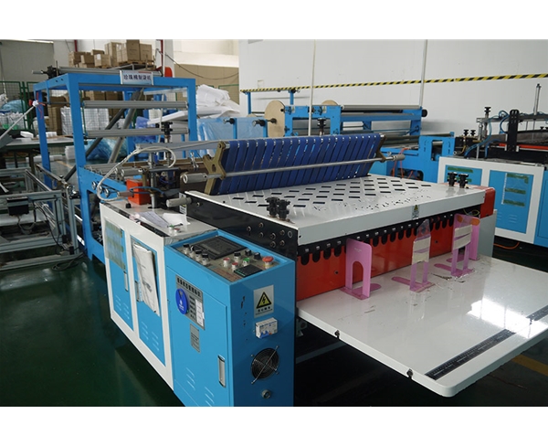 珍珠(zhu)棉加工(gong)車間