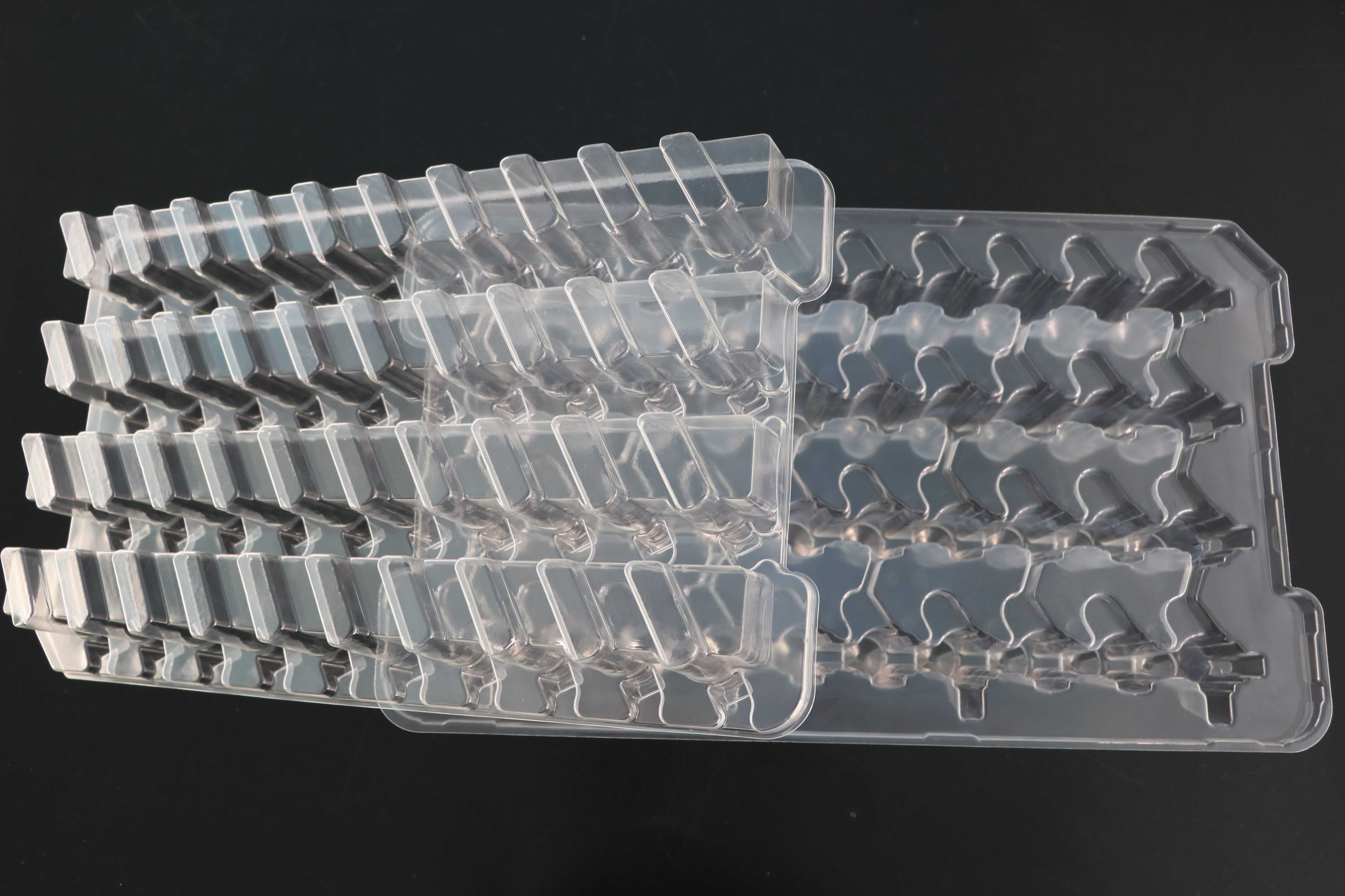 汽車零部(bu)件吸塑包(bāo)裝