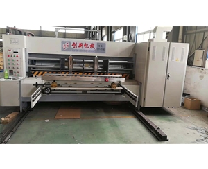 紙箱生(sheng)産車間(jian)