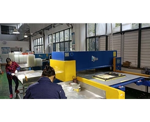 吸塑車(chē)間一角(jiǎo)